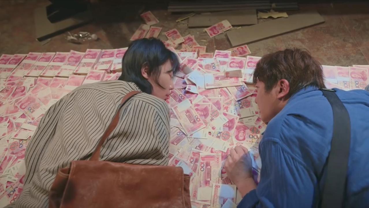 关于《迷墙》20集大结局，我有一个疑问：505别墅报价450万，洪金奎为什么要8
