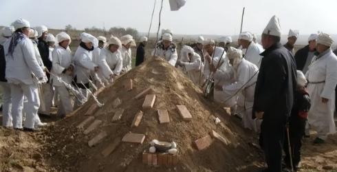 土葬不一定是最好的，人死后，身体还是“活的”！大部分人根本不知道，其实人在死后埋