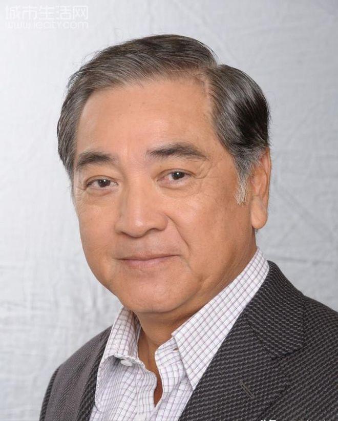 1988年，秦沛向妻子梁盛子提出离婚：“你有什么条件尽管提，但是孩子得归我。”不