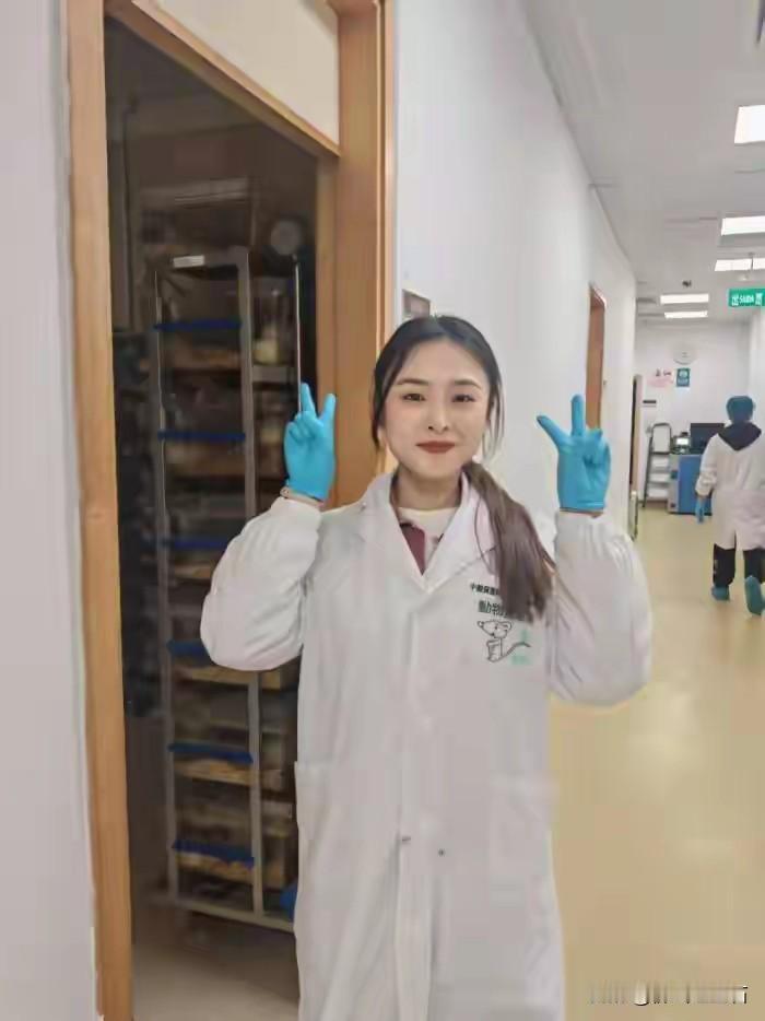 陈晓雨的跨界逐梦路太励志了！2017年她从滨州职业学院医学影像技术专业出发，这专