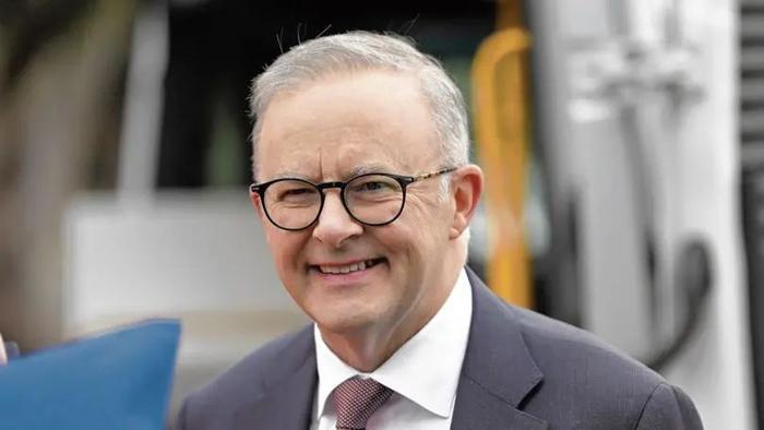 澳大利亚不走寻常路？最近澳大利亚的昂撒宗亲们，也是长期以来最最亲美的加拿大、英