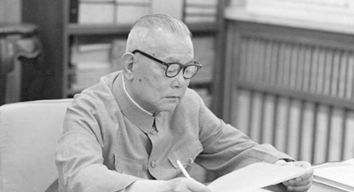 李紫阳追忆李先念父亲：他晚年心中始终难以释怀的两件事情究竟是什么？1992年6