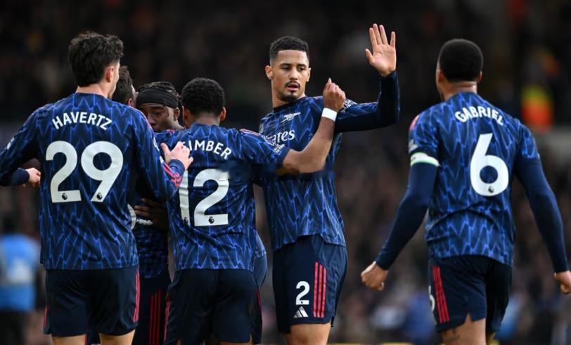 萨利巴接受采访时表示，阿森纳全队有能力拿到四冠王。阿森纳是否有能力拿到四冠王萨利