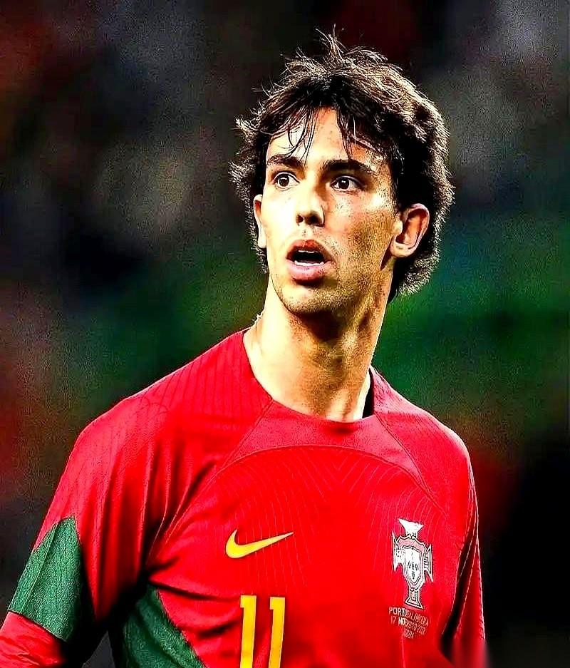 花了1.27个亿买了个天才，让他去干防守的活儿。这事儿听着就魔幻。说的就是马