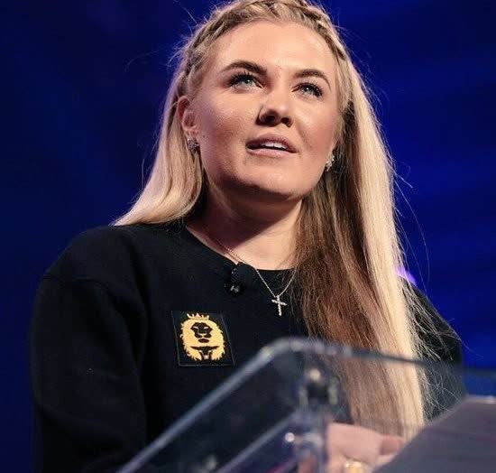 转：“寡妇的声音将如号角般响彻全球”：（来自查理柯克遗孀）“我想告诉那些杀