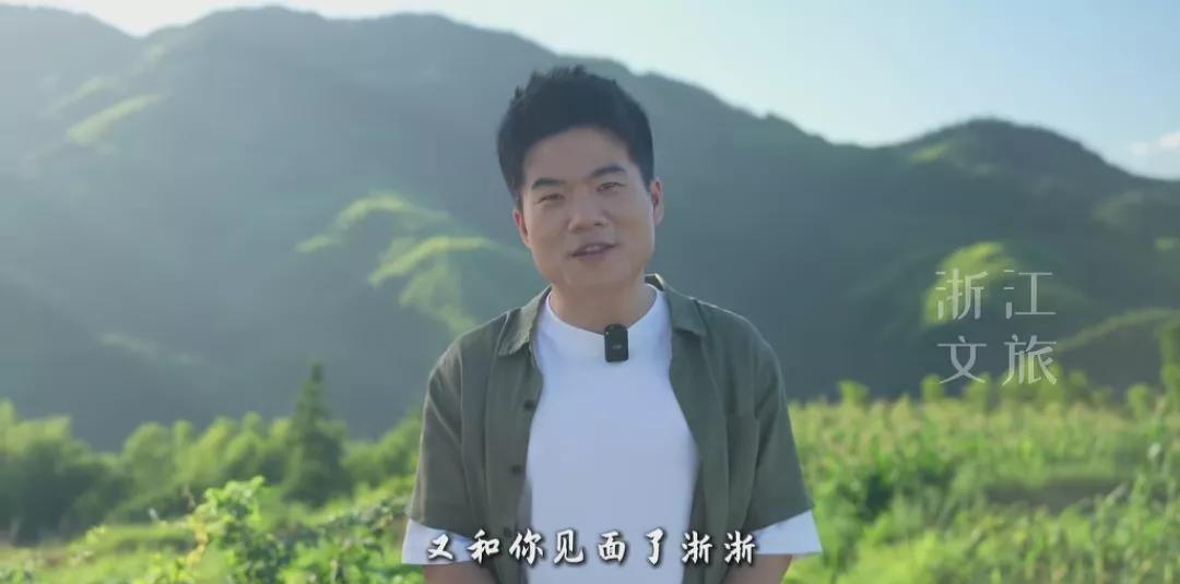 完了，这次浙浙估计又要沦陷了。彪哥简简单单一句话，刚好说到了她的心坎上。董宇