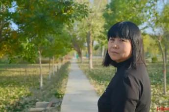 我儿不是骗子，他是真英雄！甘肃景泰县，49岁的理发师魏淑霞，两年间跑遍兰州，