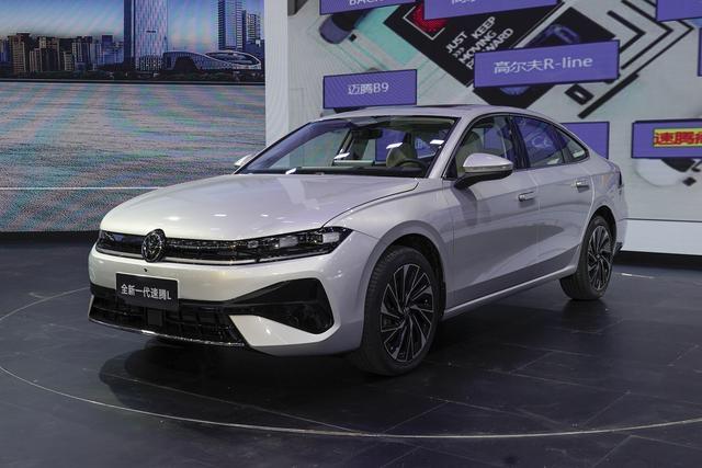 2025成都国际车展一汽-大众最值得关注车型速腾L和捷达VS82025成都国际