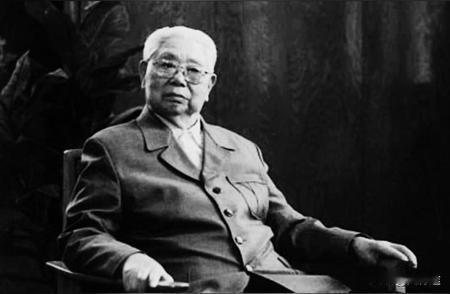 1982年，陈锡联上将的二儿子不幸牺牲，那时的陈锡联已经年近70，中央害怕他会过