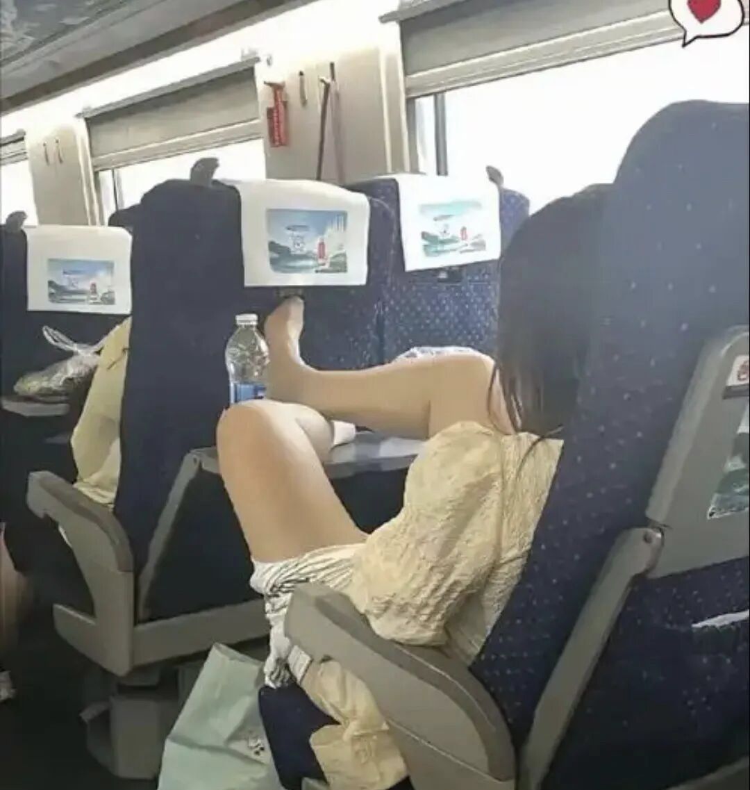 这种不文明行为你们怎么看？