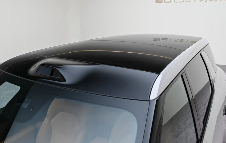 1.5T增程+335km纯电，5座6座可选智己LS8定档4月16日上市从外观来