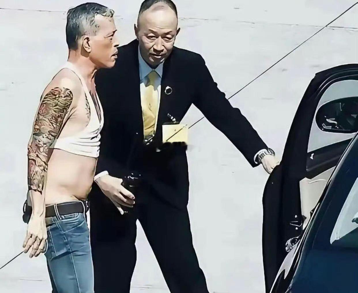 谁敢相信这居然是秦国国王？这身上的纹身真有点吓人了吧