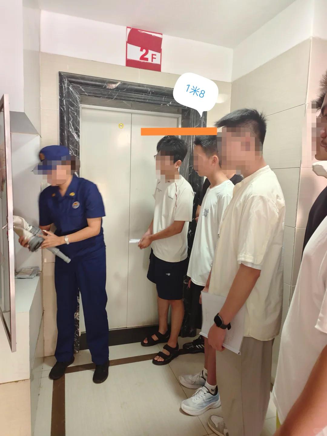 山东人每天都吃什么？为什么能长那么高啊？我在山东出差那阵子，特意观察了一下当地人