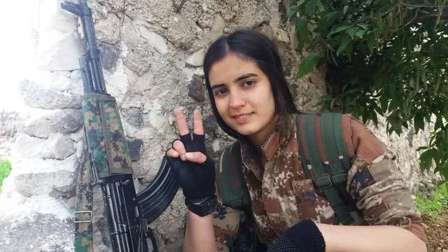 在美国施压下，库尔德签署投降协议，不到24小时就遭屠杀，大量库尔德女民兵被杀死后