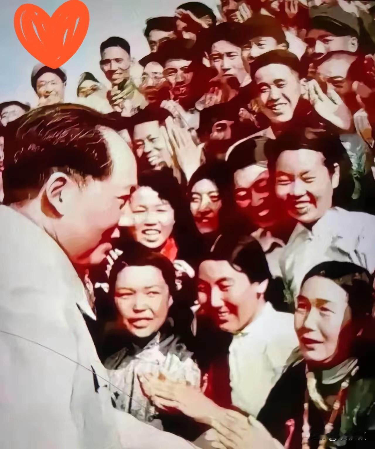 不谈“暴富”只护“安稳”！毛主席这句“不让吃二遍苦”，藏着最真的民心！毛主席