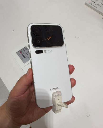 下半年四大旗舰标准版，小米17、OPPO Find X9、vivo X300、荣