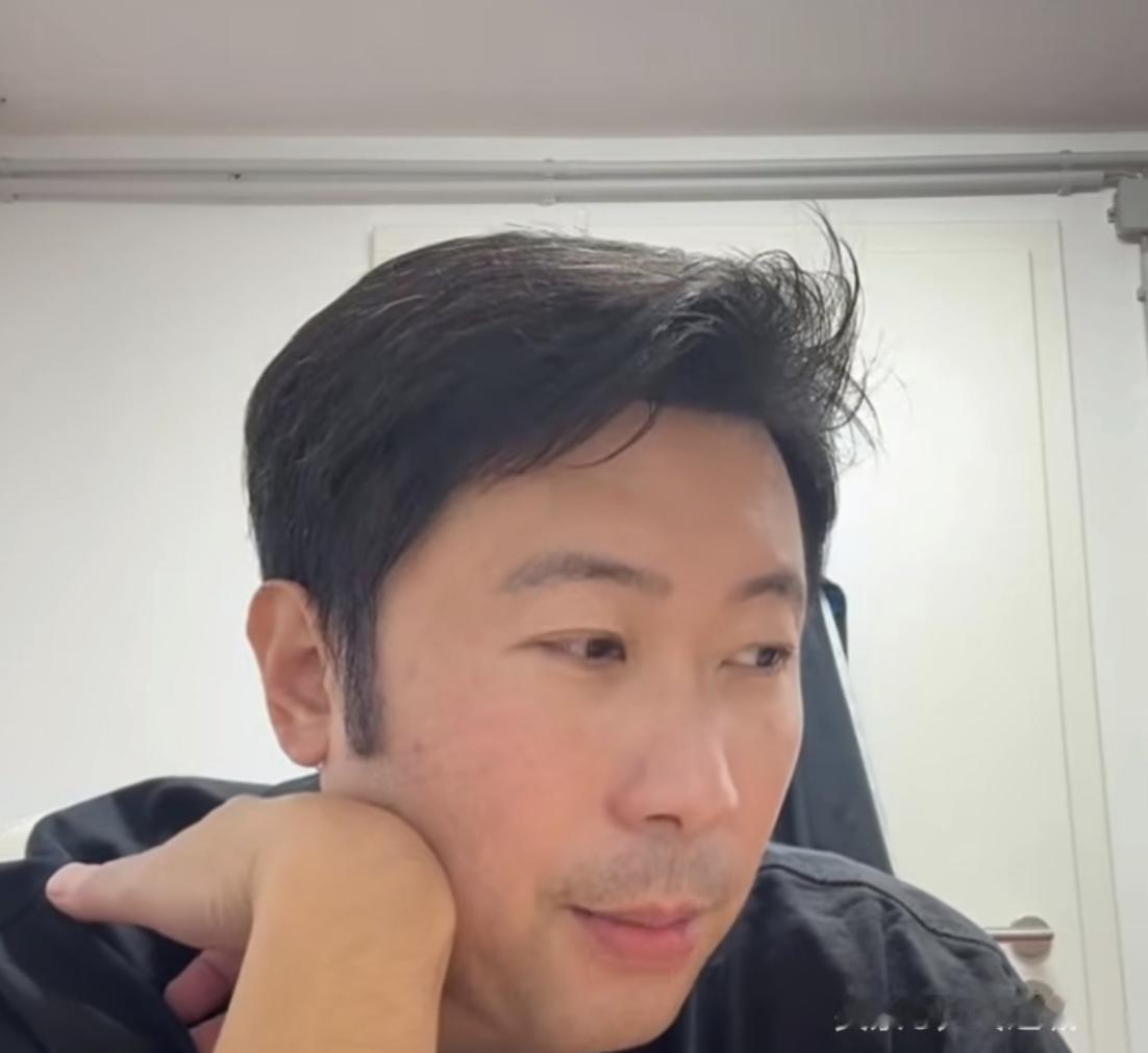 雷洋说，德甲新赛季樊振东对大小勒布伦有胜算吗？肯定非常赢的……凭他这种能力，以