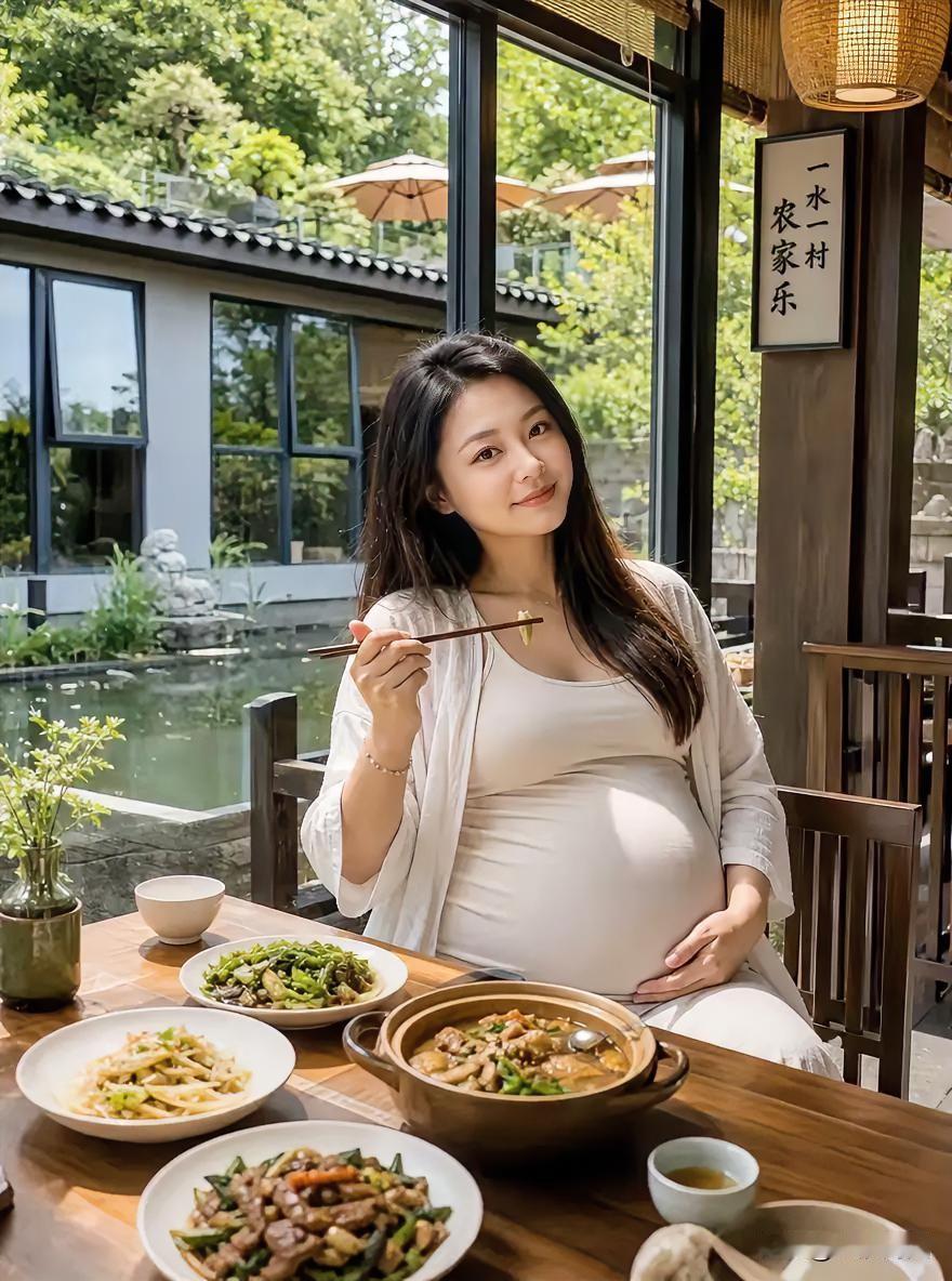 水一村，农家乐，美食满桌。水村家宴水畔农庄