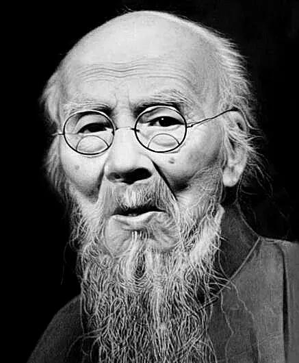 十大画家寿龄一览！93岁的齐白石还在每天挥毫创作，58岁的徐悲鸿却已带着未完