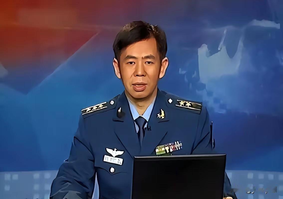 2026年6月国防大学戴旭说了句大实话，我们被人家反复拿捏了这么多年，根子不在飞
