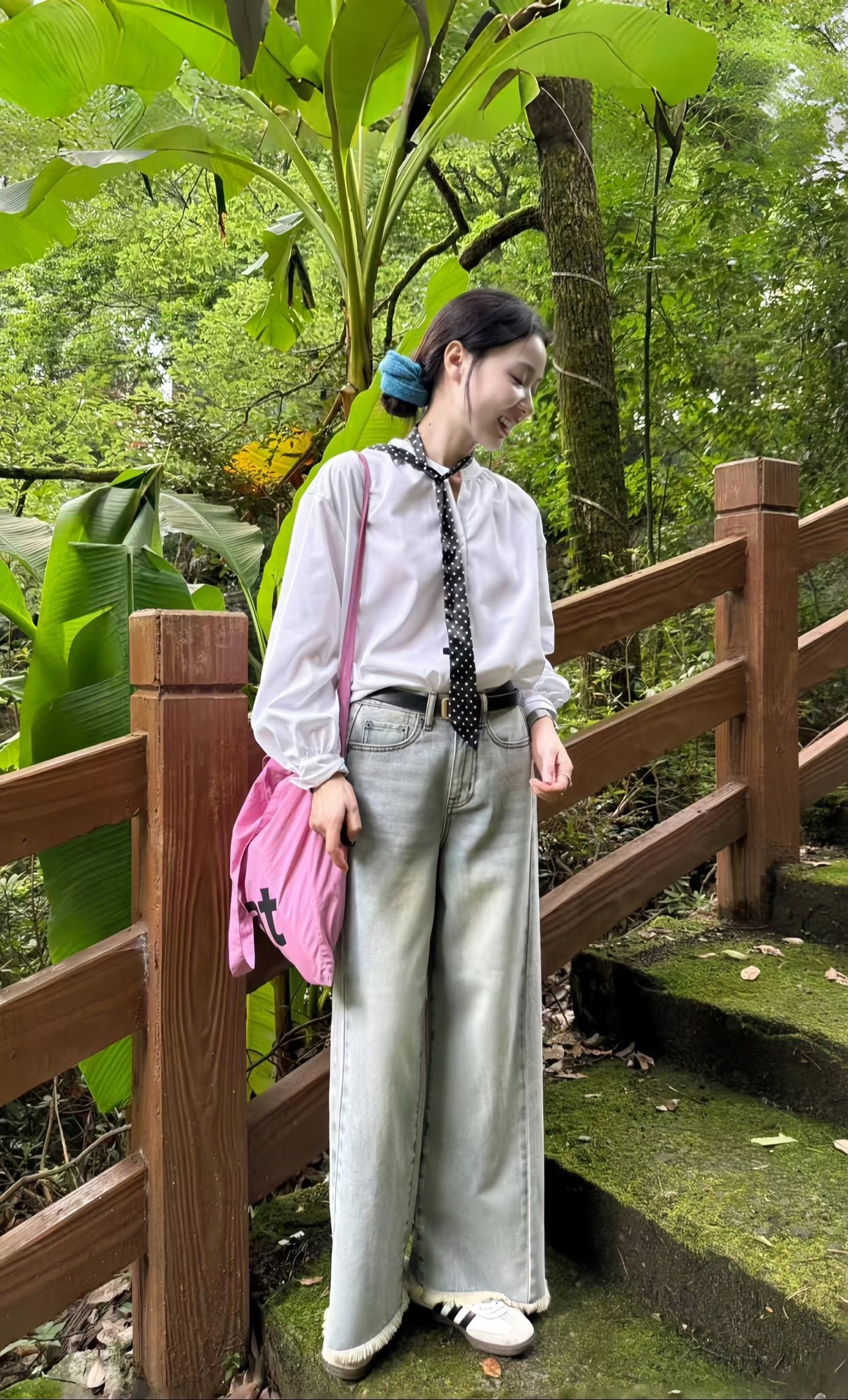 毫不费力地打开初秋穿搭 早秋穿搭 通勤搭配 法式 小众设计感