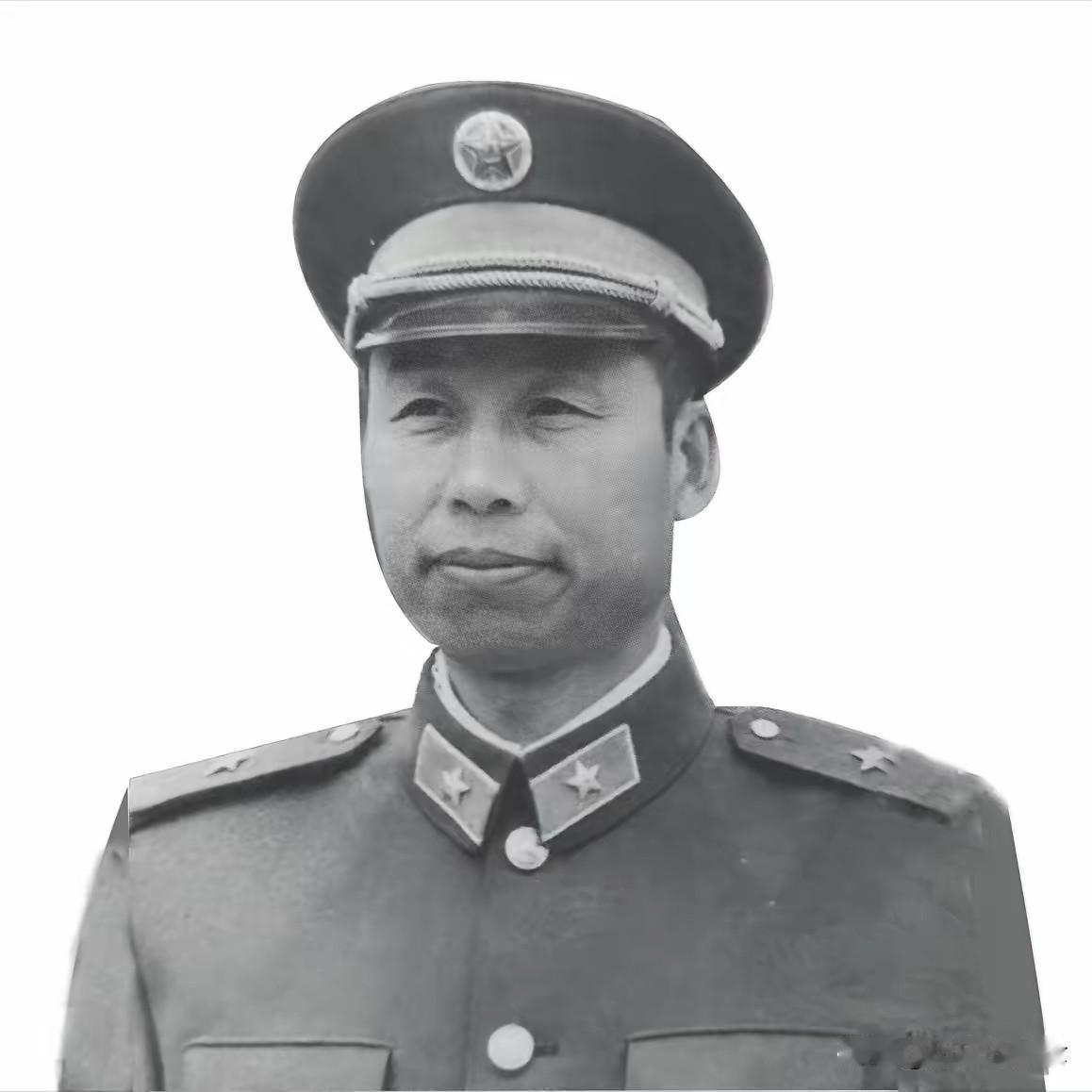老山轮战十余位师长皆授将衔，唯独他主动转业，一句怒吼让全军铭记至今说起八十