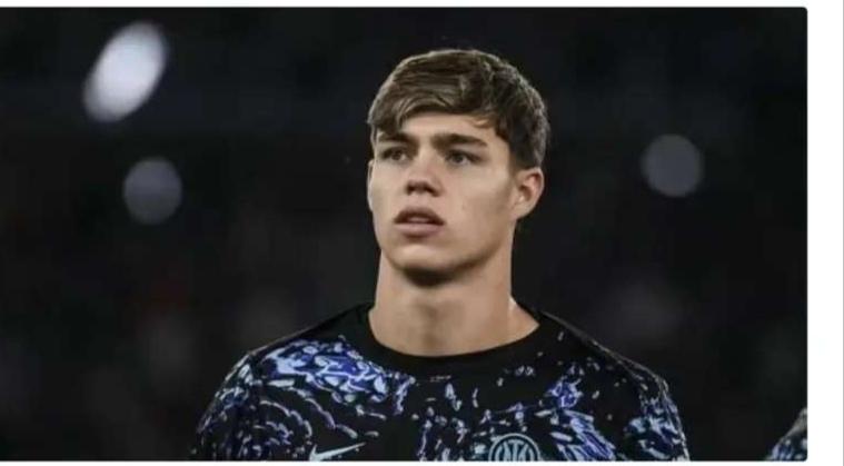 帕拉西奥斯可能更大的去处是国米二队。有人觉着帕拉西奥斯冬窗必走，但也有人觉着他走