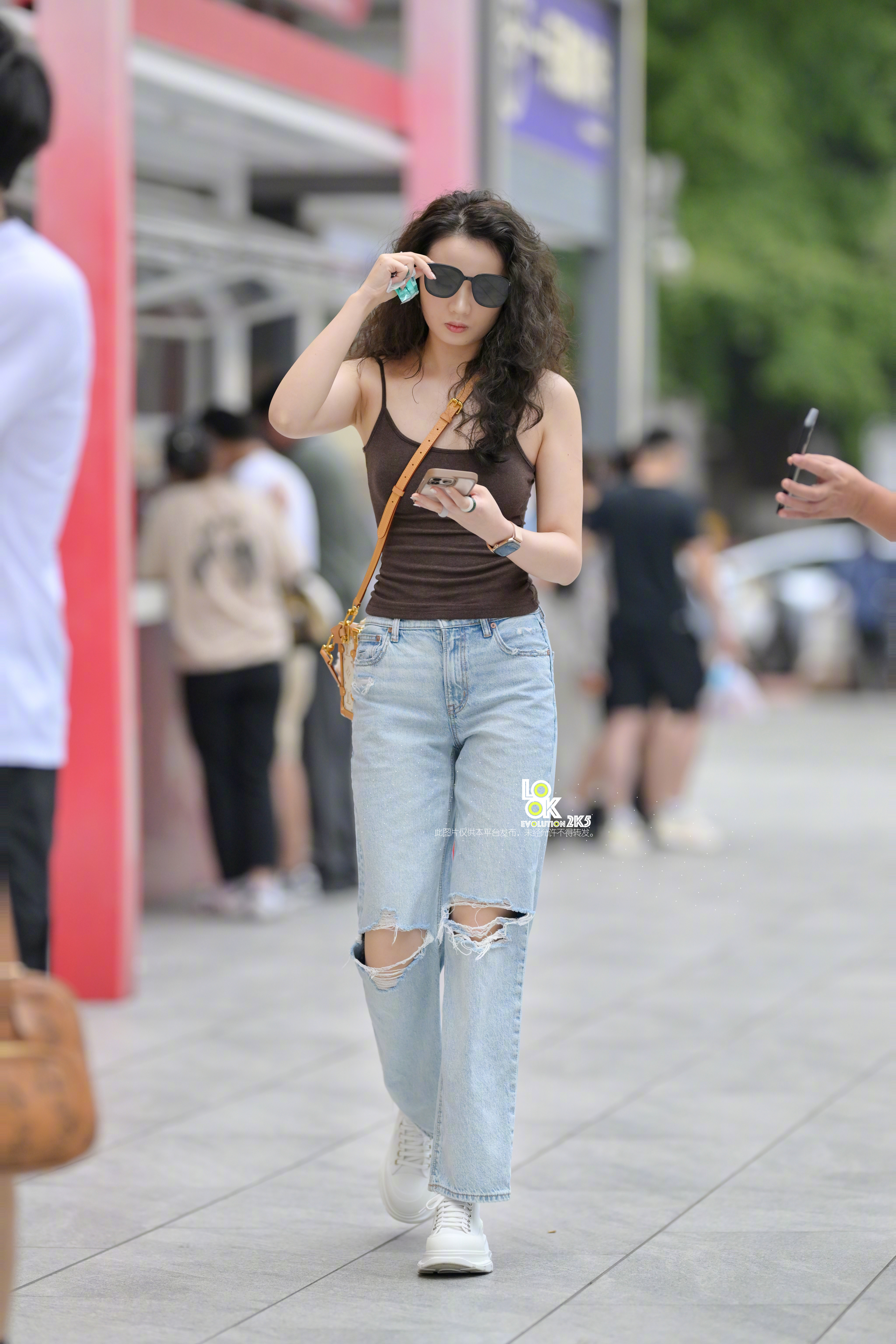 酷酷的哈！​​​