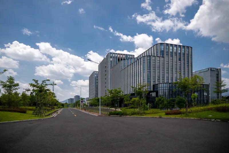 十几年股龄，换来一句“看淡点”，这话一点都不虚。岩山科技这波操作，我是把“人