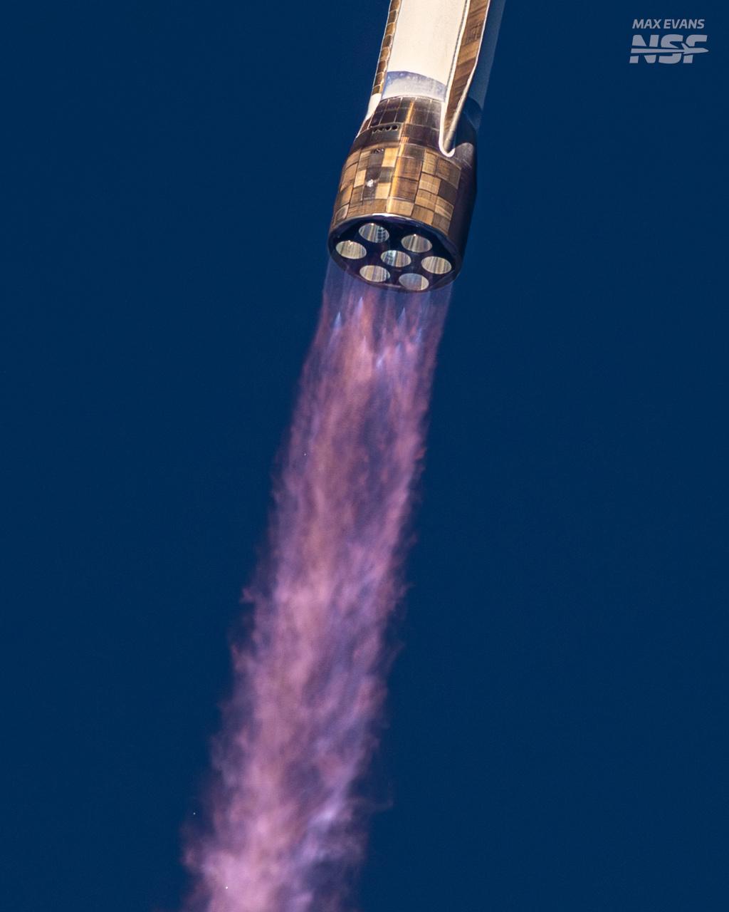 美国私人航天公司蓝色起源（BlueOrigin）的“新格伦遥2”搭载的7台B