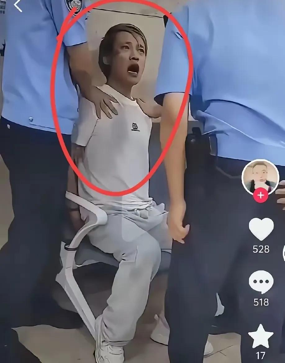 800哥会判多少年？纵火罪一般3-7年，损失特别大的10年以上。这个烧了纺织