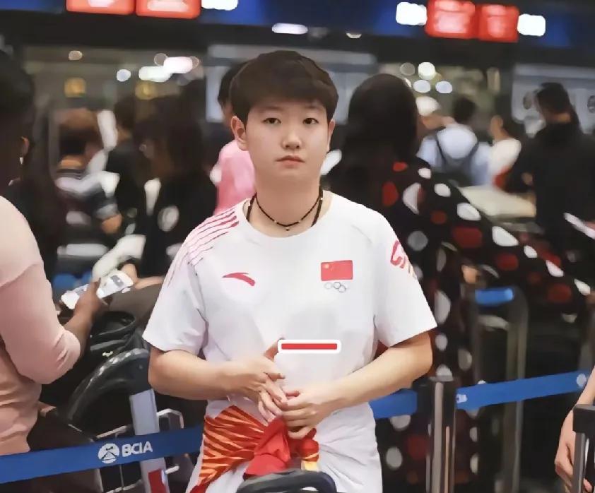 哎呀，这个小姑娘又给我出难题了刚才姑娘拿着手机，直接跟我说，她要买这个手帕