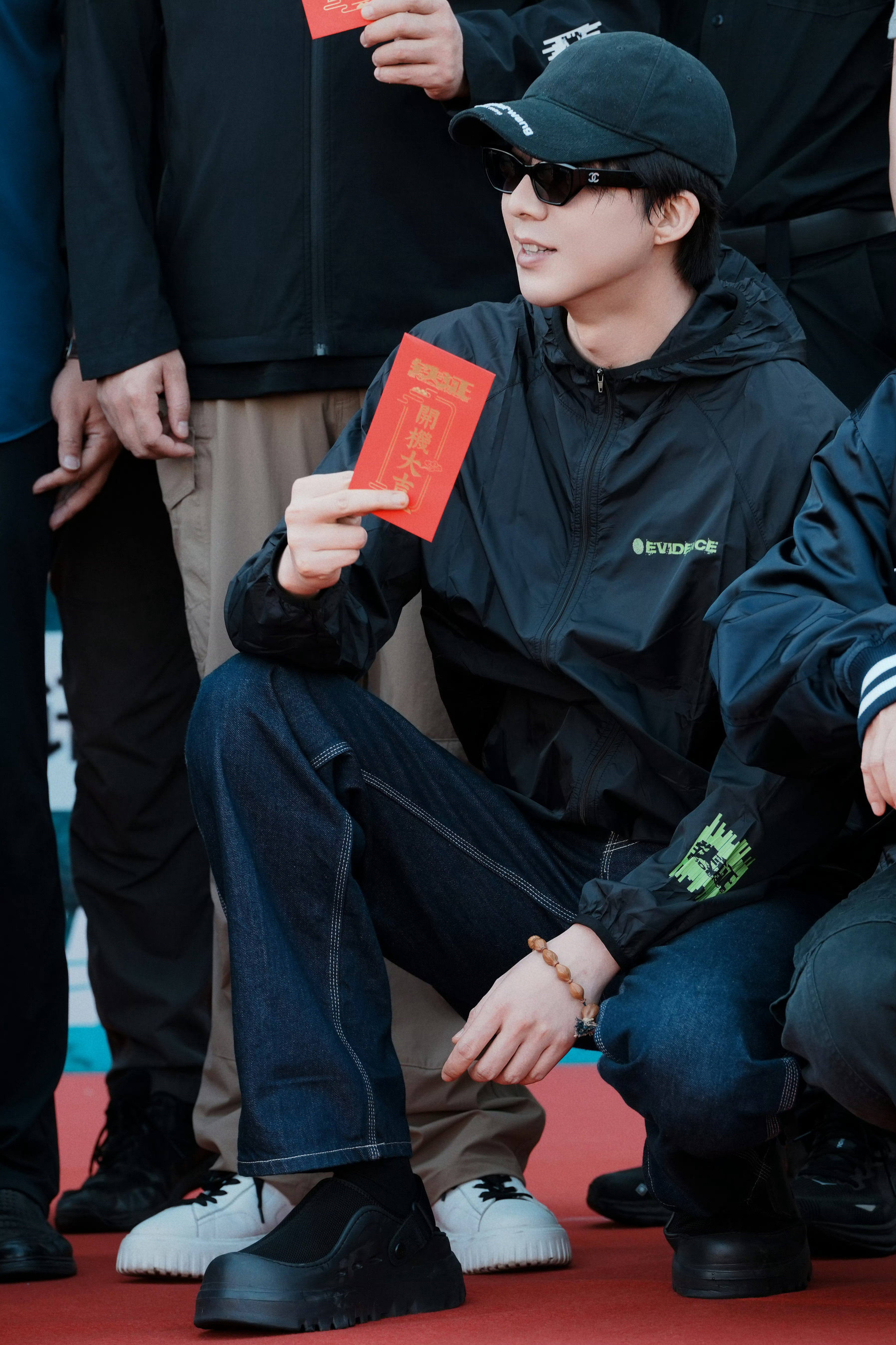 摩登兄弟刘宇宁你就像那不朽的诗篇，字里行间都散发着迷人的魅力。
