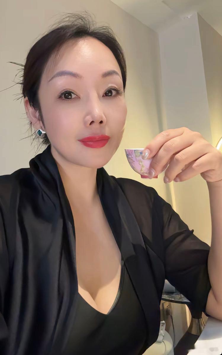 良家美味可口阿姨​​​
