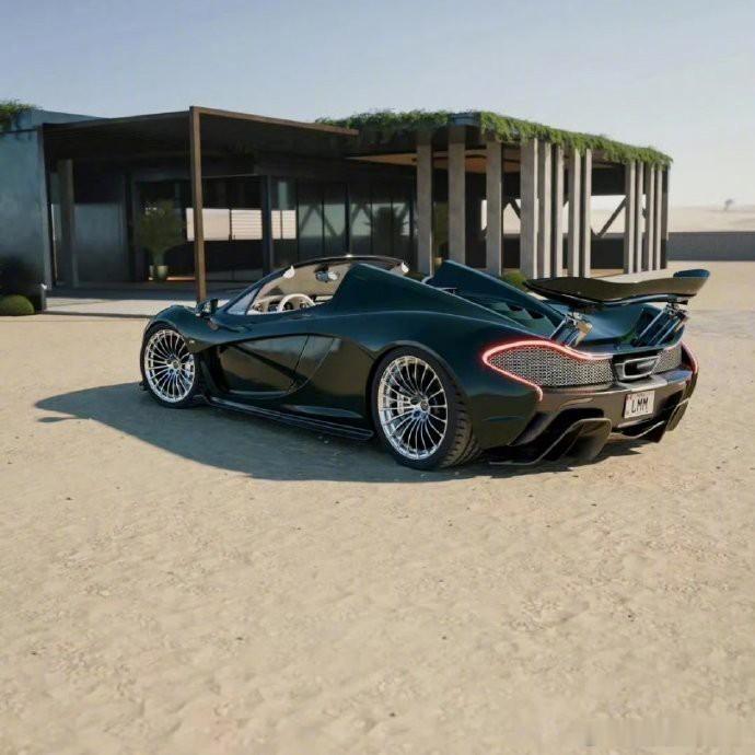 对于您提到的“BritishRacingGreenMcLarenP1Spider”，我理解您可能是在