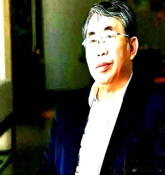 为了妹妹，王刚和聂卫平绝交30年。直到棋圣咽气前，他才冲进病房，握住那只下出11