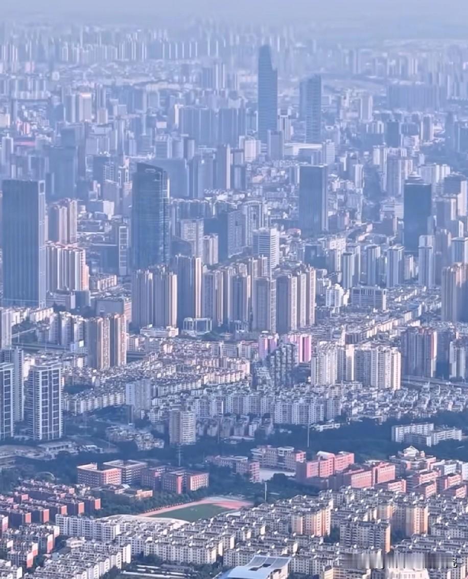 云南省前三季度经济数据已经公布了，云南省2025年前三季度GDP总量为23518