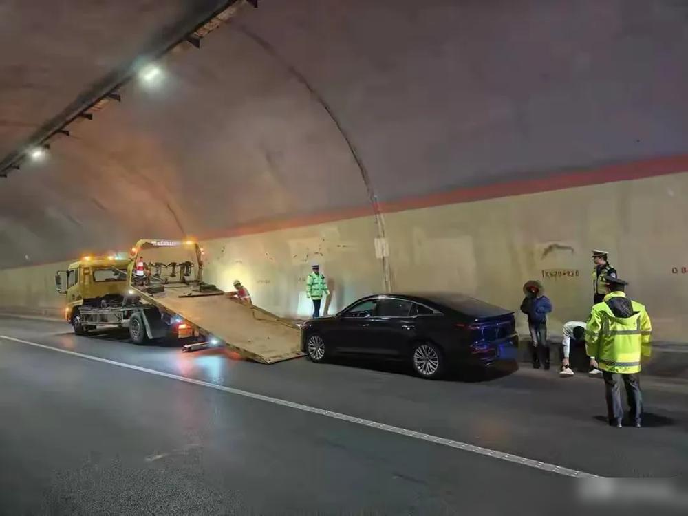 马先生大义士，汽车厂家要求签约不公开失控车辆情况被他拒绝，他表示“不能让其他车主