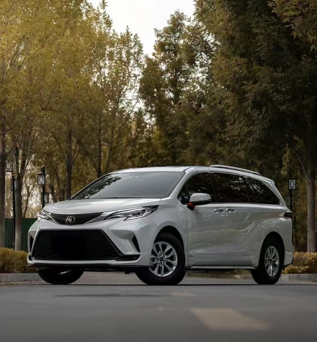 年底MPV卖得火，根本不是车企在冲业绩，是老百姓用真金白银投票，告诉所有人：咱现