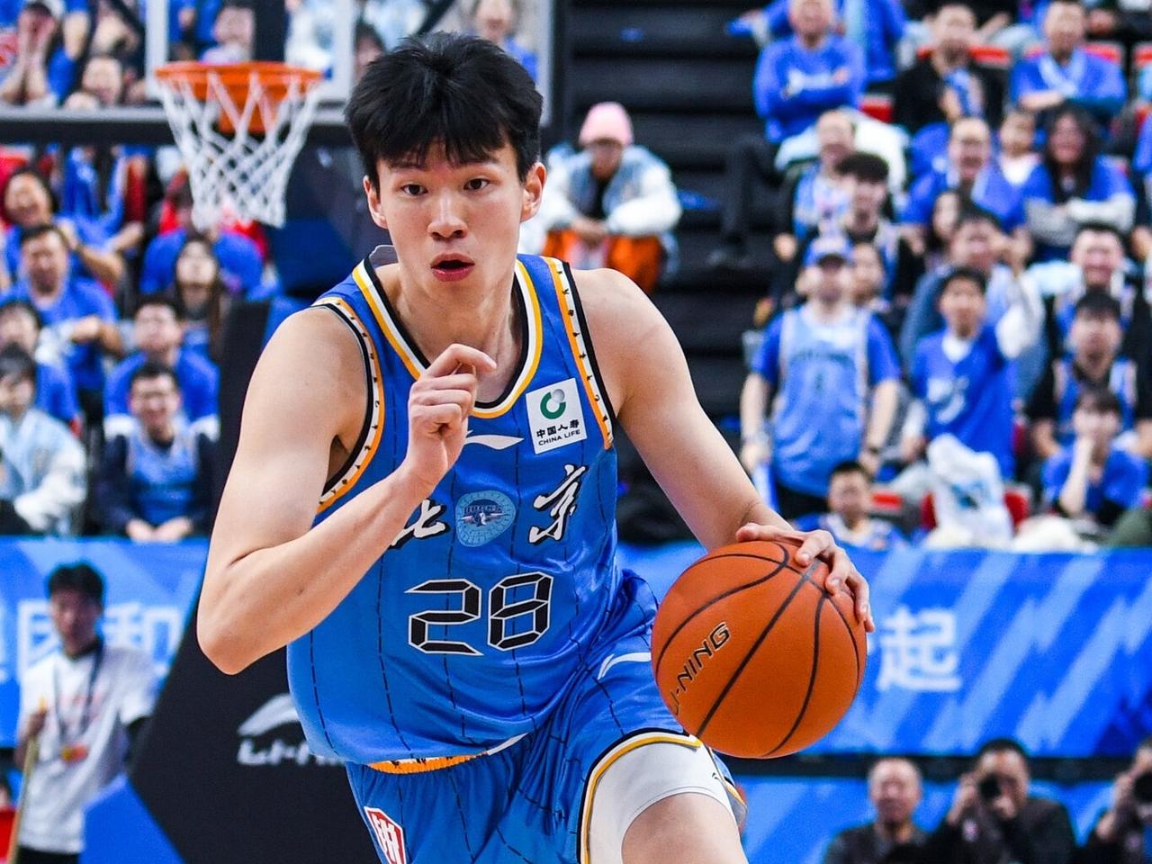 CBA最新消息：据知名篮球自媒体人麦穗丰发文谈到了北京男篮球员张鹏珲：今天之前，