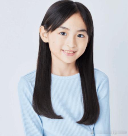 12岁日本新艺人取名毛利兰近日，一名年仅12岁的日本新人艺人在社交平台自我介绍时