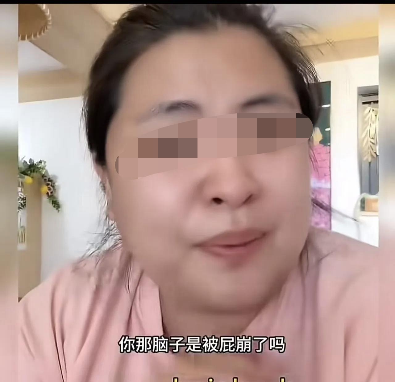 女子捐了好几年的钱，突然停止一个月不捐，基金会居然打电话质问她：“你为什么不继续