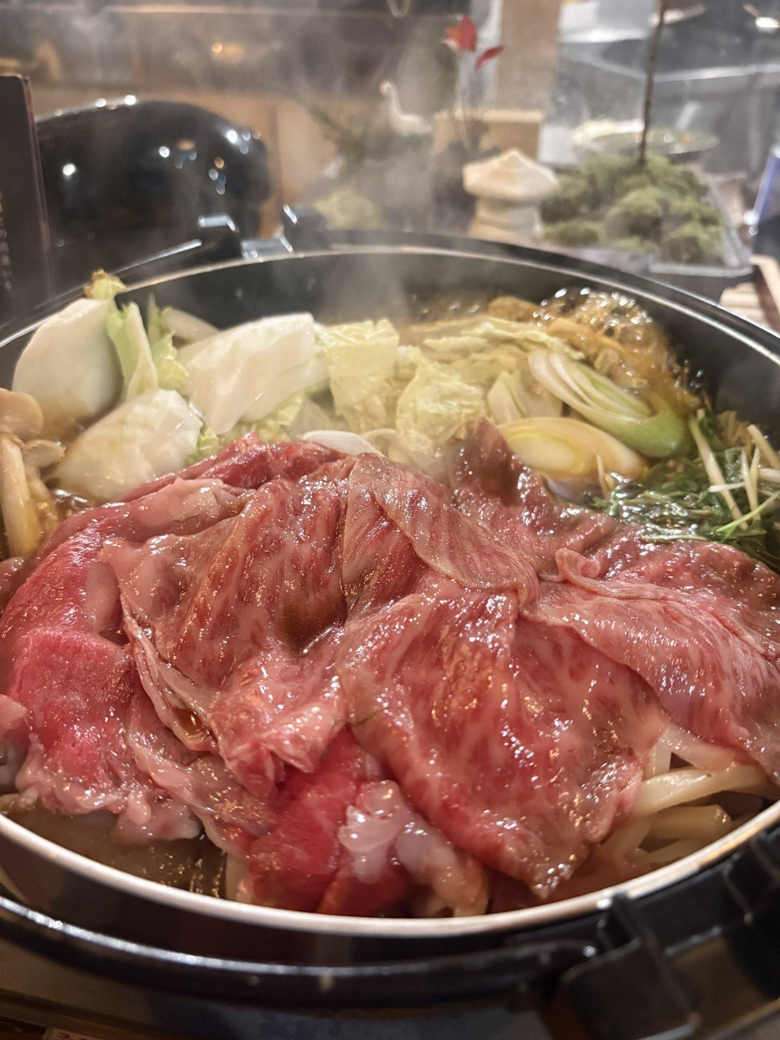 【大阪寿喜烧】大阪东梅田｜这家店，还是想再推荐一次大阪ごはんMON.，但如果