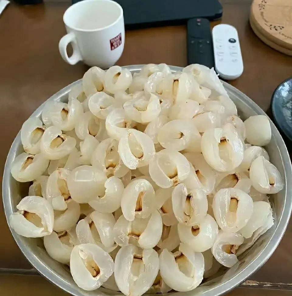 吃不完的荔枝，给它换一种方法存活。​