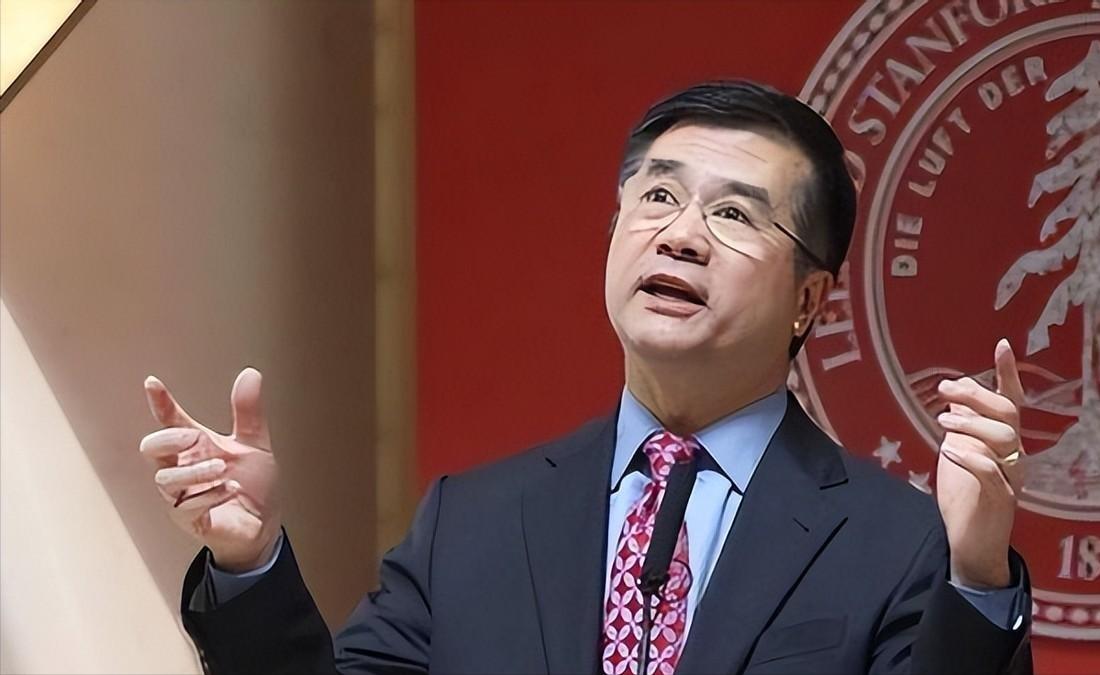 同样是美国华裔精英，黄仁勋与骆家辉的差距，何止天壤之别？同为美国华裔顶尖人物，黄