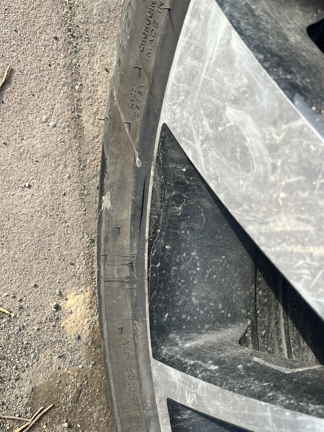 23款速腾速腾这韩泰轮胎真不行啊，不到半年就这样了？有没有遇到同样问题的