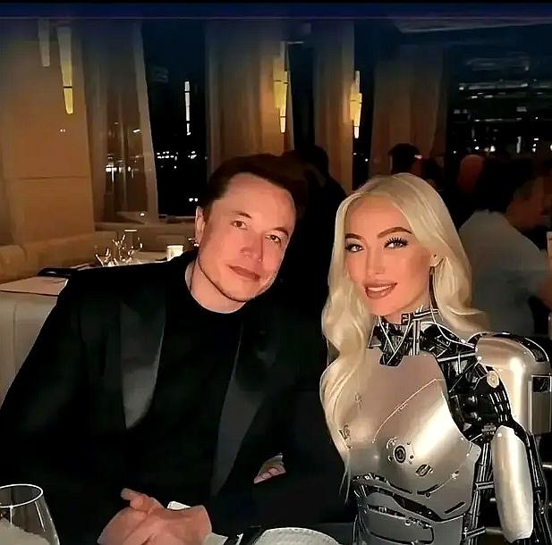 马斯克怕是要睡不着觉了！砸下上百亿美元，把射出去的火箭收回来反复用，眼看就要通吃