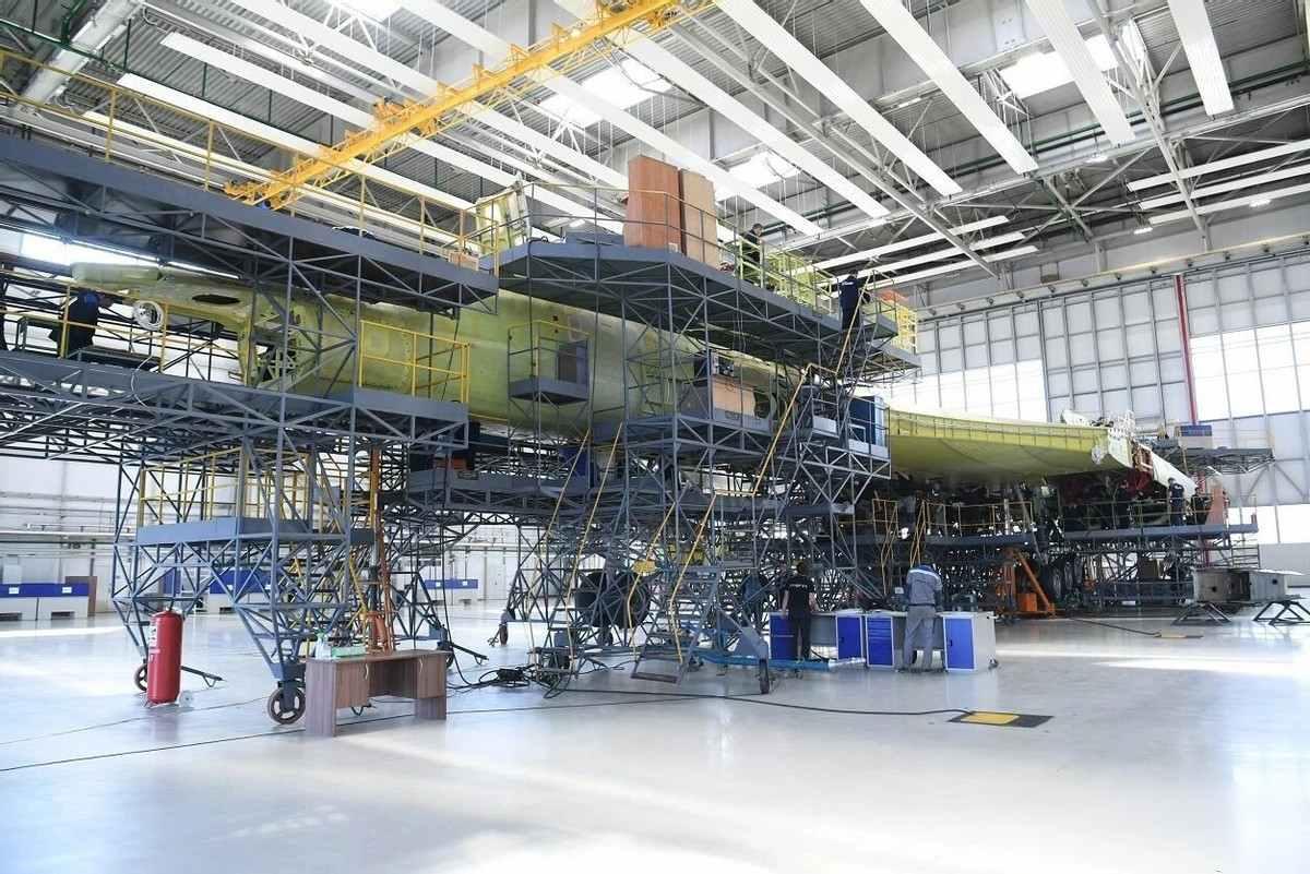 轰-20迟迟没露面，有人急着撮合中俄合作，结果真能成吗美国最近又提出一个建议