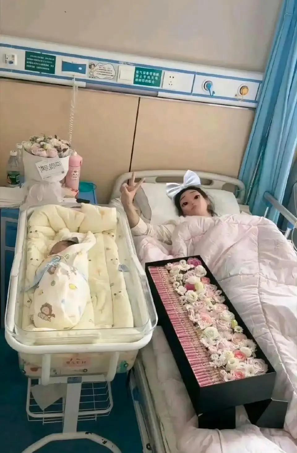 侄女的儿子出生了，大家伙帮忙取个名字，打算随爸爸姓计。