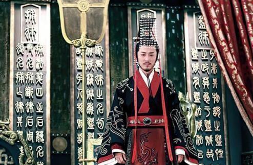 西汉禽兽燕王，睡小妈、抢弟妻还糟蹋三个女儿，汉武帝怒令自缢！颠覆三观，西汉的禽兽